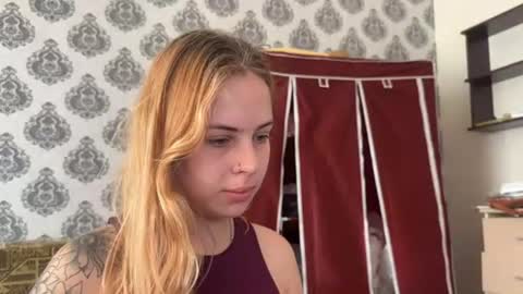 Snapshot of alismoona chatting on 23, 7, 2026 Alisa online show from 23, 7, 2026
