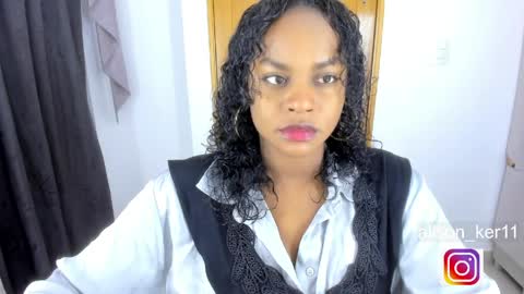 Sofias house online show from 12, 4, 2026