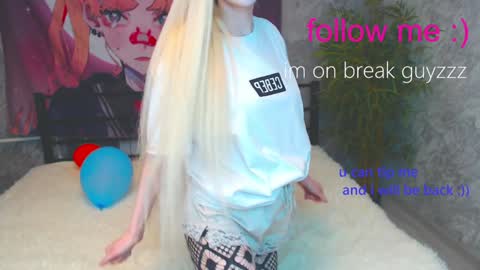 Snapshot of alison_moonlight chatting on 30, 12, 2024 Alison online show from 30, 12, 2024