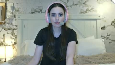 Alison Fields online show from 3, 7, 2026