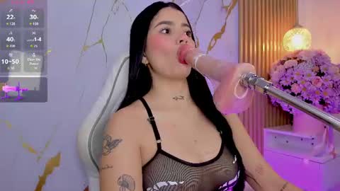 Alissa owens online show from 28, 7, 2026
