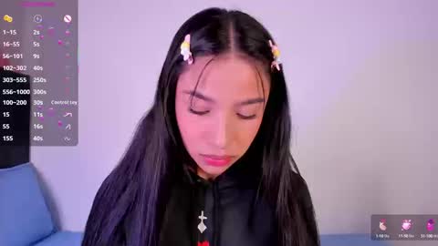 Snapshot of alissarose_ chatting on 9, 9, 2025 Mara  Isabel online show from 9, 9, 2025