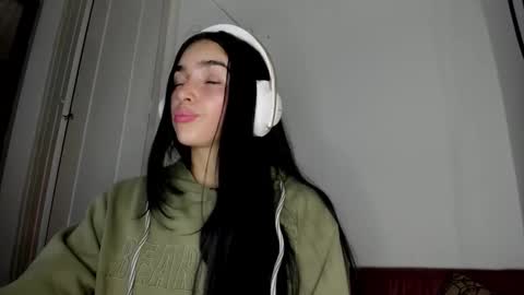 Alisson369  online show from 22, 3, 2026