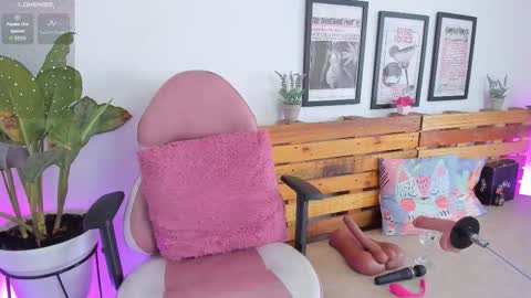 Alisson  online show from 10, 11, 2025