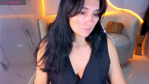 alisson_tx_ online show from 4, 5, 2026