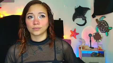 Alisson IG alisson zafiro27 online show from 9, 7, 2026