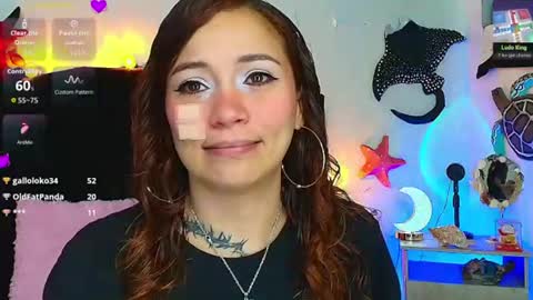 Alisson IG alisson zafiro27 online show from 15, 7, 2026