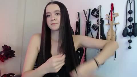 Snapshot of alissonbeckett chatting on 13, 5, 2026 Alisson Beckett online show from 13, 5, 2026