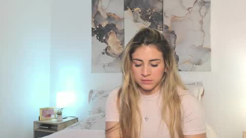 Snapshot of alissonroyce chatting on 12, 3, 2025 Goddess  online show from 12, 3, 2025