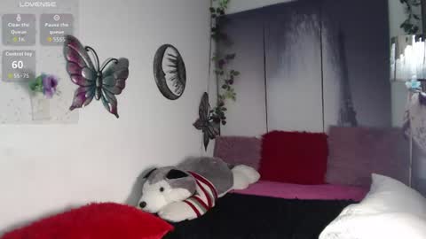 alix_kitty_ online show from 9, 7, 2026