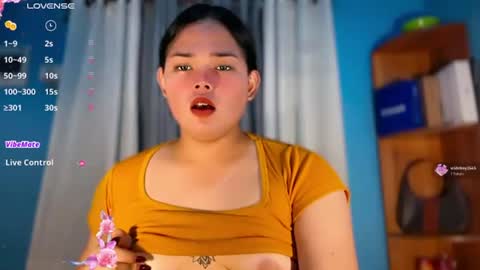 A CUTE GIRL NAME ALIYAH online show from 14, 7, 2026