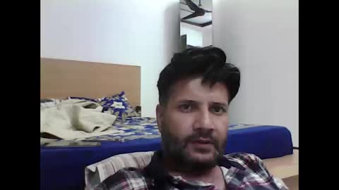 Snapshot of aliyakhan1976 chatting on 14, 11, 2025 aliyakhan1976 online show from 14, 11, 2025