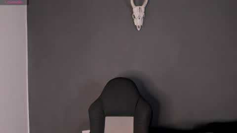 Aliz online show from 6, 3, 2025