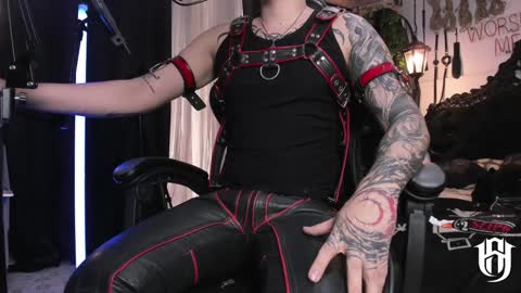   online show from 2, 1, 2025