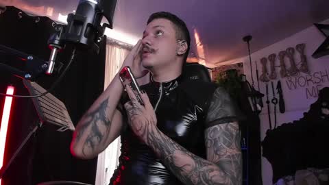   online show from 26, 1, 2025