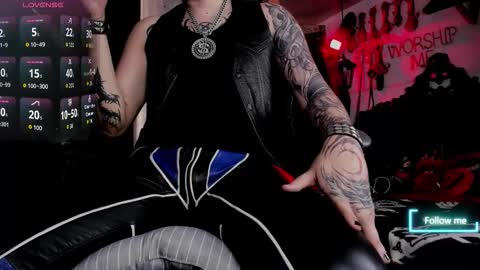   online show from 10, 9, 2025