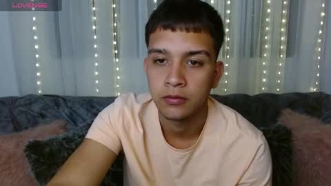 Snapshot of allansmith_ chatting on 19, 12, 2024 Allan Smith online show from 19, 12, 2024
