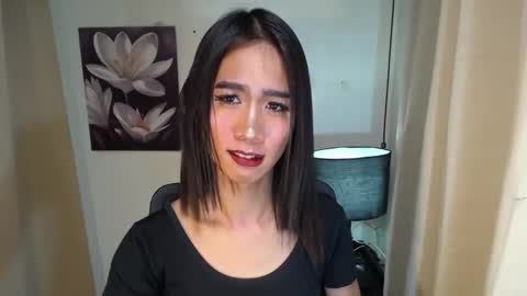 Snapshot of allday_mistress chatting on 21, 2, 2025 trina online show from 21, 2, 2025