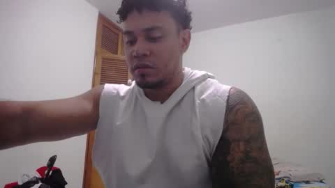allen_ferrer10 online show from 7, 5, 2026