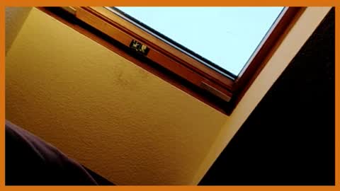 gay online show from 22, 9, 2025