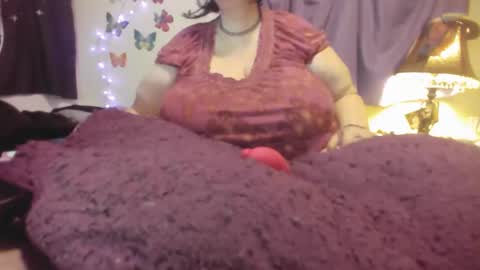 Alli Kat online show from 26, 1, 2025