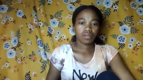 Snapshot of alliciax632770q chatting on 4, 2, 2026 alliciax632770q online show from 4, 2, 2026