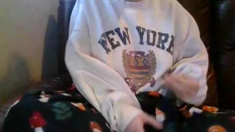 alliebearx online show from 24, 11, 2025
