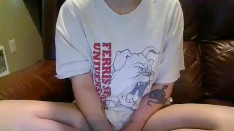 alliebearx online show from 13, 2, 2026