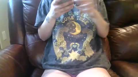 alliebearx online show from 14, 2, 2026