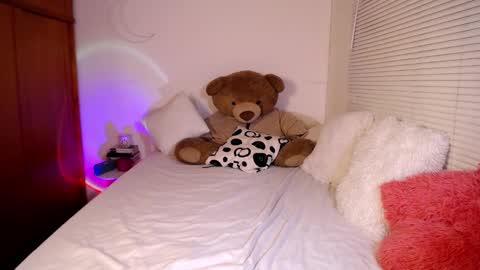 Allie  online show from 11, 2, 2025