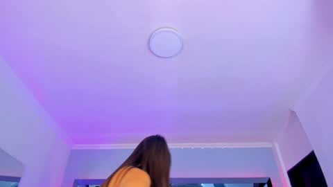    online show from 17, 1, 2025