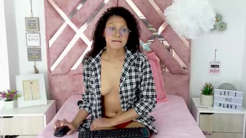 Snapshot of allis0n_ik chatting on 28, 10, 2025 ALLIS0N IK online show from 28, 10, 2025