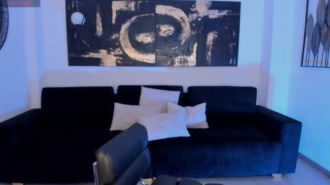 Snapshot of allisonrogersx chatting on 12, 3, 2025 Allison Rogers online show from 12, 3, 2025