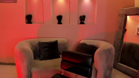 Snapshot of allisonrogersx chatting on 12, 10, 2025 Allison Rogers online show from 12, 10, 2025