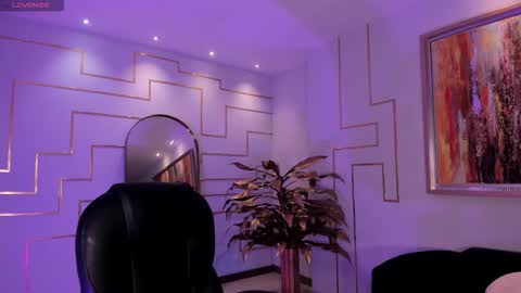 Snapshot of allisonrogersx chatting on 16, 12, 2025 Allison Rogers online show from 16, 12, 2025