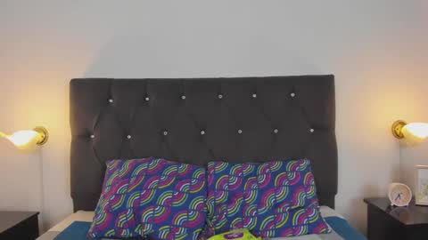 Snapshot of allisson_rose chatting on 5, 2, 2025 Alli online show from 5, 2, 2025