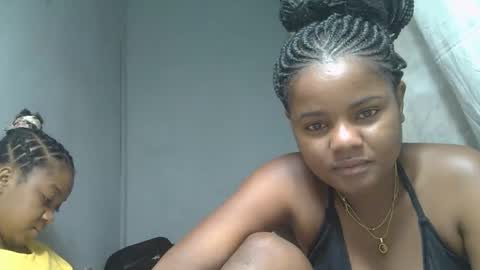 Snapshot of allizida01 chatting on 5, 1, 2026 allizida01 online show from 5, 1, 2026