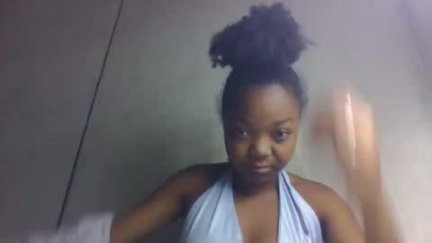 allizida01 online show from 19, 5, 2026