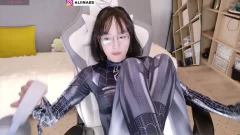 Alina online show from 19, 2, 2025