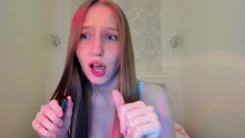 Snapshot of alllura chatting on 12, 2, 2026 Axi online show from 12, 2, 2026