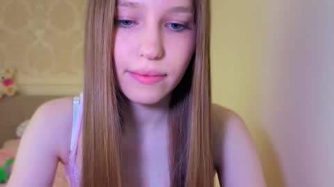 Snapshot of alllura chatting on 12, 3, 2026 Axi online show from 12, 3, 2026