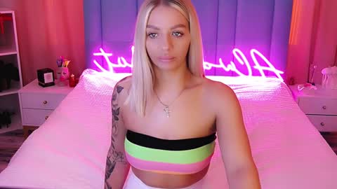 AlwaysHot online show from 14, 1, 2025