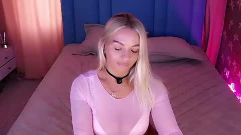 Snapshot of allwayshottt chatting on 22, 6, 2026 AlwaysHot online show from 22, 6, 2026