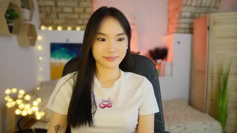 Snapshot of allyah_sky chatting on 7, 3, 2025 Allyah Sky online show from 7, 3, 2025