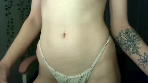 Ally Girl In Her Ally World online show from 17, 12, 2025