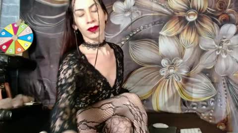 Allys xoxo online show from 22, 10, 2025
