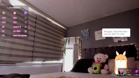 Snapshot of allysonsweett chatting on 12, 11, 2025 ANNA online show from 12, 11, 2025