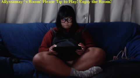 Allyssamay online show from 28, 12, 2024