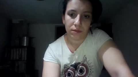 Snapshot of alma_amy chatting on 25, 11, 2025 Alma online show from 25, 11, 2025