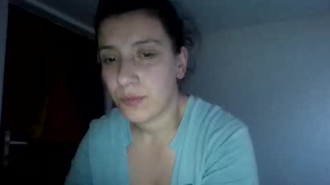 Snapshot of alma_amy chatting on 12, 1, 2026 Alma online show from 12, 1, 2026